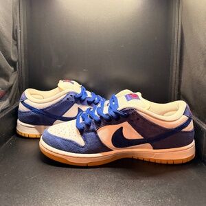 Nike SB Dunk Low "Los Angeles Dodgers" size 8, like new!